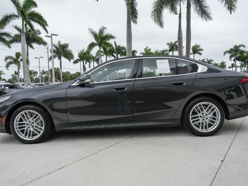 Used 2024 BMW 530i w/ M Sport Package image 24
