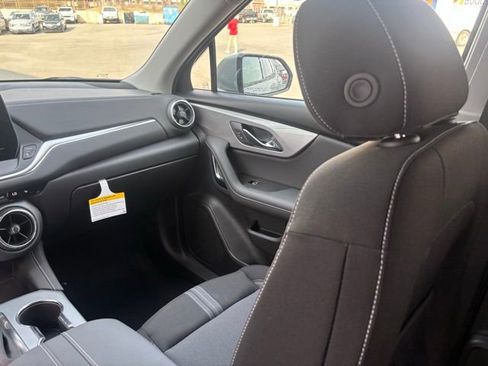 New 2026 Chevrolet Blazer LT image 22