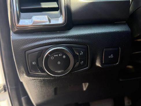 Used 2021 Ford Ranger Lariat w/ Technology Package AWD/4WD image 23