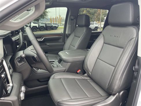 New 2026 GMC Sierra 3500 Denali w/ Denali Reserve Package image 20