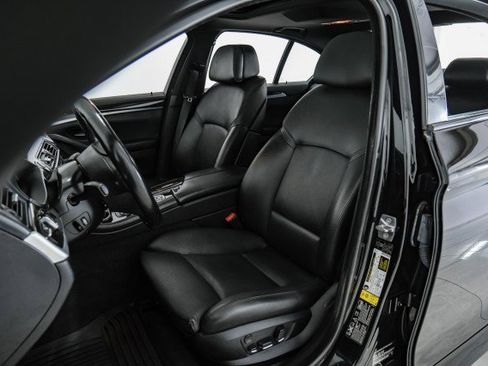 Used 2012 BMW 535i xDrive Sedan image 27
