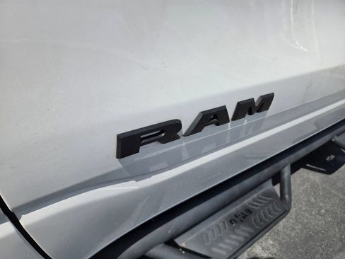 Used 2025 RAM 1500 Big Horn RWD image 6
