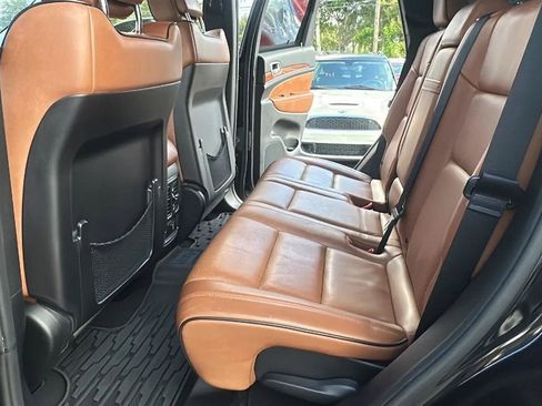 Used 2012 Jeep Grand Cherokee Overland AWD/4WD image 38