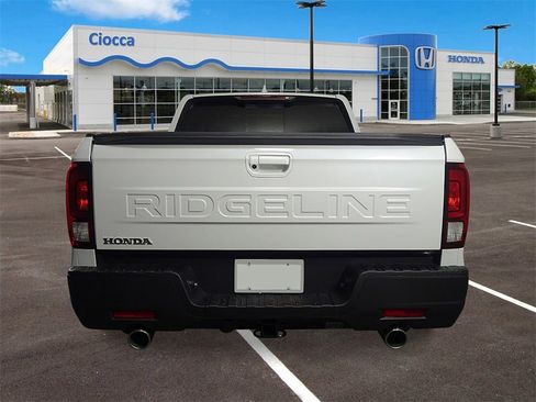 New 2025 Honda Ridgeline RTL image 4