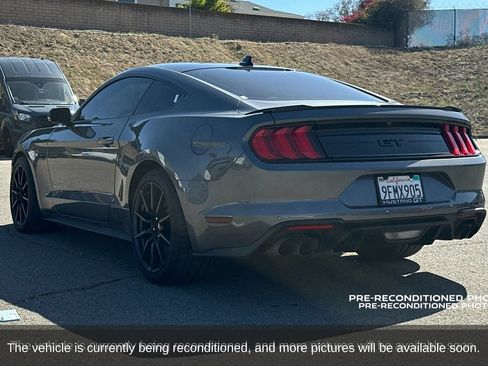 Used 2022 Ford Mustang GT Premium w/ Equipment Group 401A RWD image 3