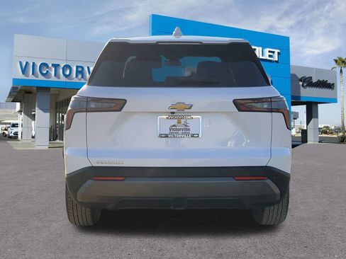 Certified 2026 Chevrolet Equinox LT FWD image 5