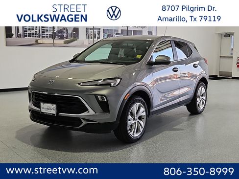Used 2024 Buick Encore GX Preferred AWD/4WD image 1