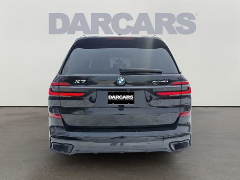 Certified 2026 BMW X7 xDrive40i w/ Executive Package image 6