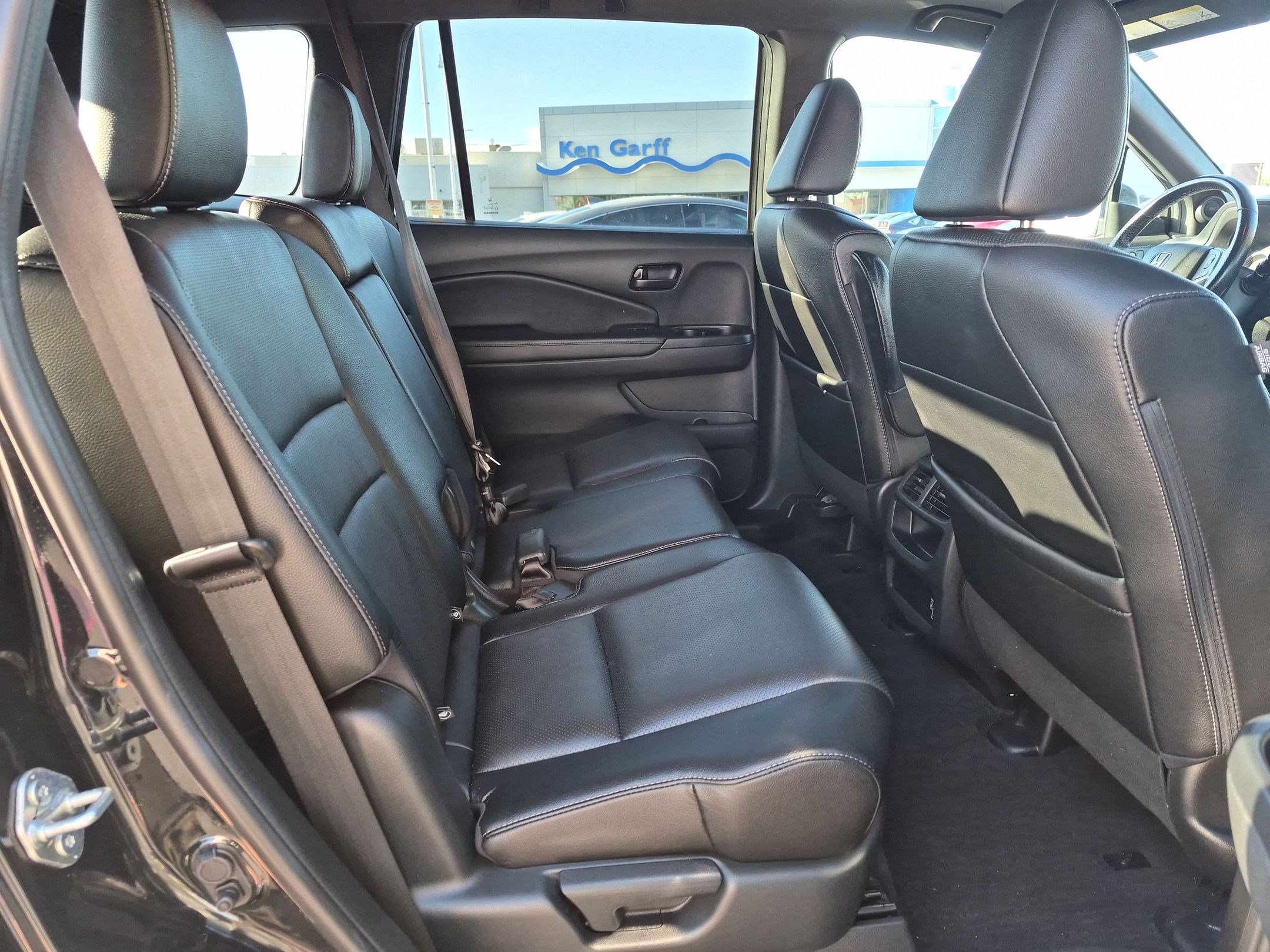 Used 2023 Honda Passport EX-L image 30