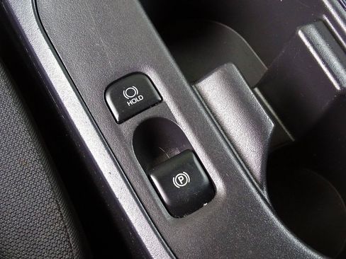 Used 2023 Toyota Corolla LE FWD image 27