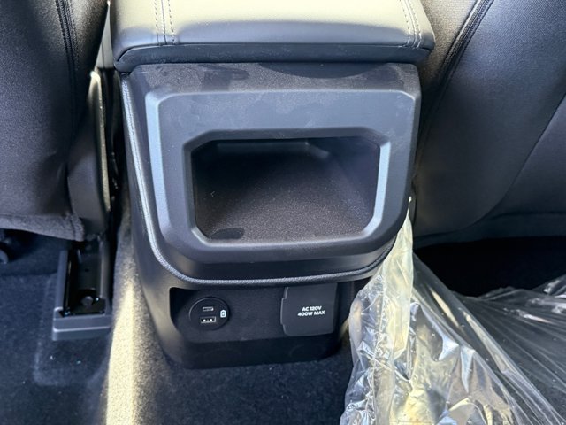 New 2026 Ford Ranger XLT w/ Black Appearance Package AWD/4WD image 17