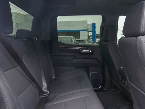 Used 2023 Chevrolet Silverado 1500 LT Trail Boss AWD/4WD image 15