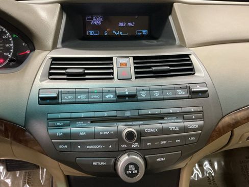 Used 2010 Honda Accord EX-L image 14
