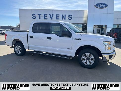 Used 2015 Ford F150 XLT image 1