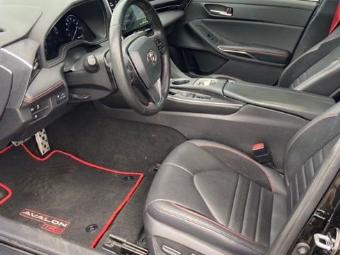 Used 2021 Toyota Avalon TRD image 6