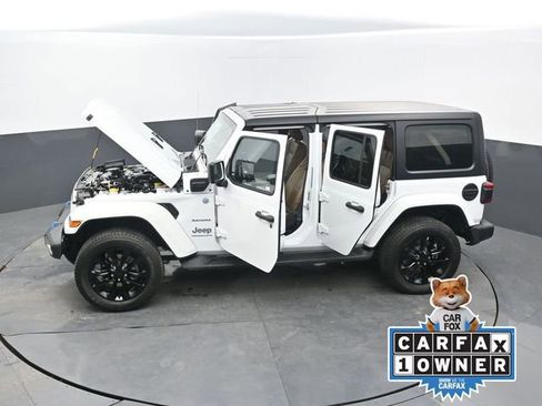 Used 2023 Jeep Wrangler Unlimited Sahara w/ Cold Weather Group image 73