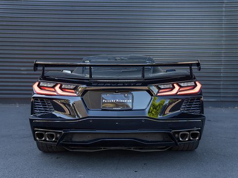 Used 2023 Chevrolet Corvette Stingray Preferred Cpe w/ 2LT RWD image 28