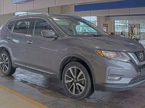 Used 2019 Nissan Rogue SL AWD/4WD image 4
