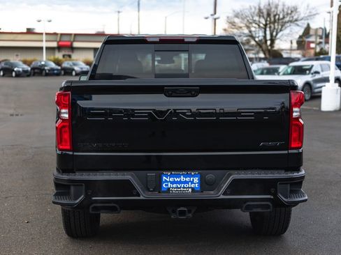 New 2026 Chevrolet Silverado 1500 RST w/ Dark Appearance Package image 9