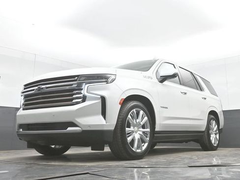 Used 2022 Chevrolet Tahoe High Country AWD/4WD image 50
