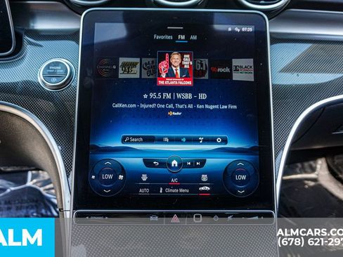 Used 2022 Mercedes-Benz C 300 Sedan image 37