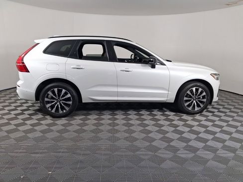 Certified 2023 Volvo XC60 B5 Plus w/ Climate Package AWD/4WD image 8