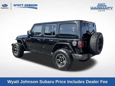 Used 2024 Jeep Wrangler Unlimited Sahara AWD/4WD image 4