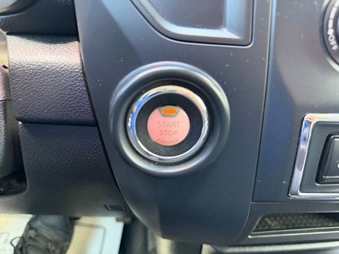 Used 2022 Nissan Titan SV w/ Accessory Utility Package RWD image 21