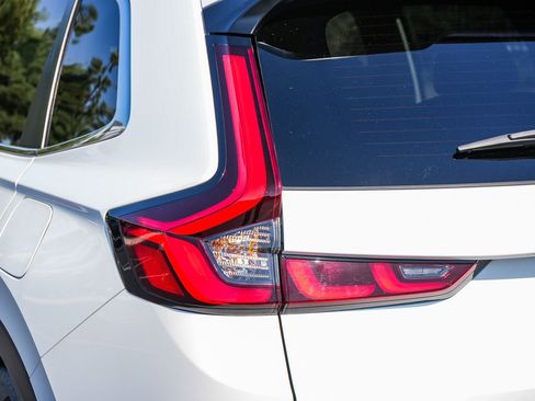 Used 2025 Honda CR-V Sport-L image 11