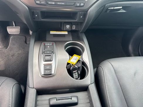 Used 2023 Honda Passport EX-L image 19