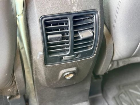 Used 2013 Ford Escape SE FWD image 18