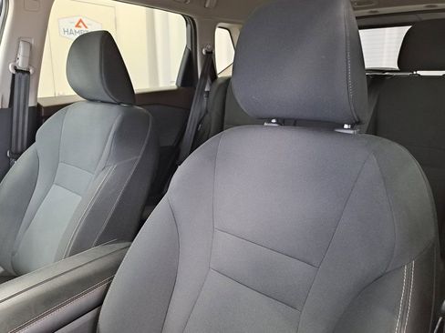 Used 2023 Nissan Rogue S image 22