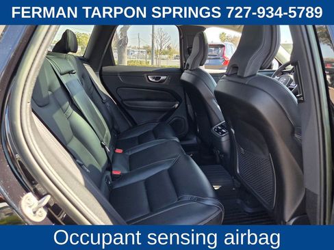 Certified 2023 Volvo XC60 B5 Ultimate w/ Protection Package Premier image 20