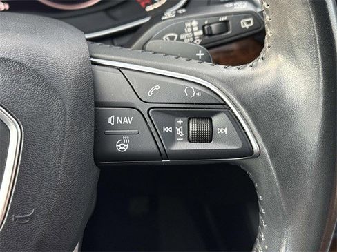 Used 2018 Audi Q5 2.0T Premium Plus w/ Premium Plus Package image 24