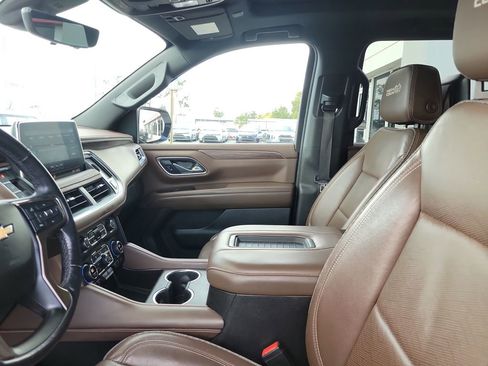 Used 2021 Chevrolet Suburban High Country image 21