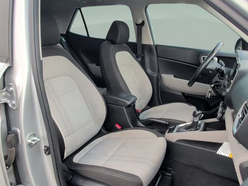 Used 2022 Hyundai Venue SEL FWD image 47