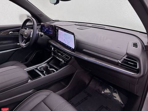 New 2026 Chevrolet Traverse High Country w/ LPO, Floor Liner Package image 33