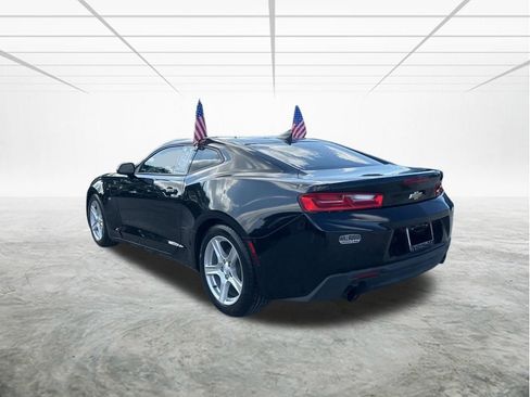Used 2018 Chevrolet Camaro LT image 6