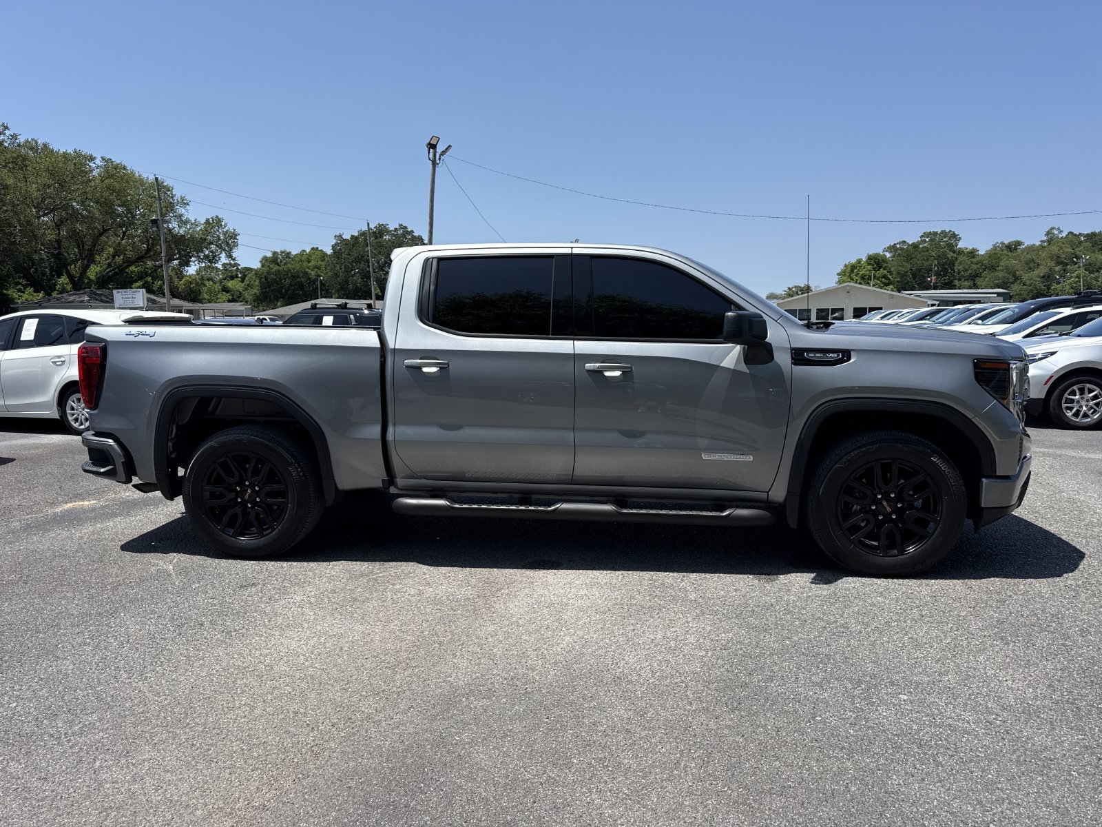 Used 2024 GMC Sierra 1500 Elevation AWD/4WD image 6
