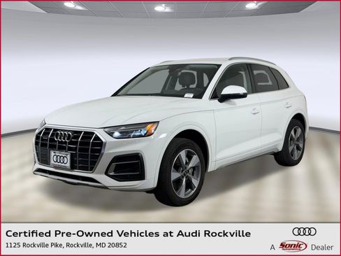 Used 2023 Audi Q5 2.0T Premium w/ Convenience Package AWD/4WD image 1