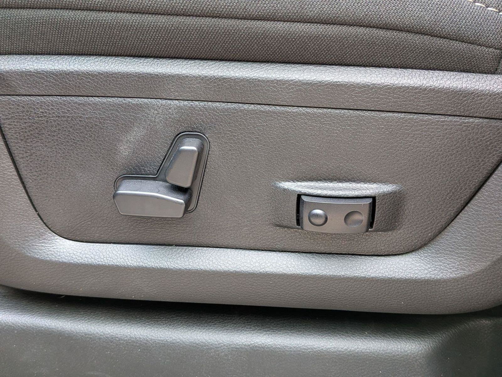 New 2026 RAM 2500 Big Horn AWD/4WD image 14