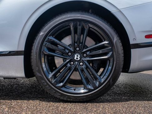 Used 2023 Bentley Continental GT V8 AWD/4WD image 25