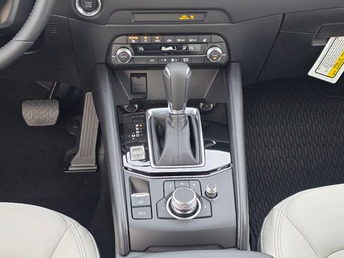 New 2025 MAZDA CX-5 AWD 2.5 S w/ Preferred Package image 13