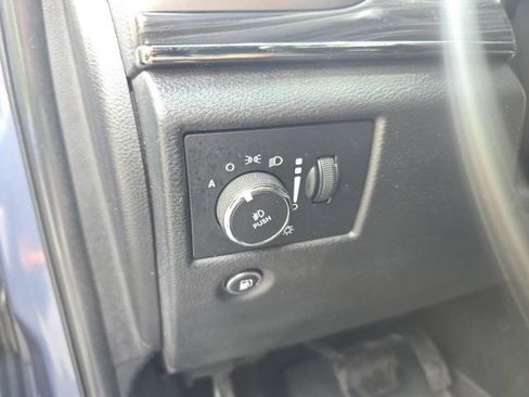 Used 2020 Jeep Grand Cherokee Limited X AWD/4WD image 17