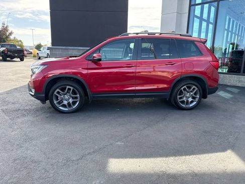 Used 2023 Honda Passport EX-L image 3