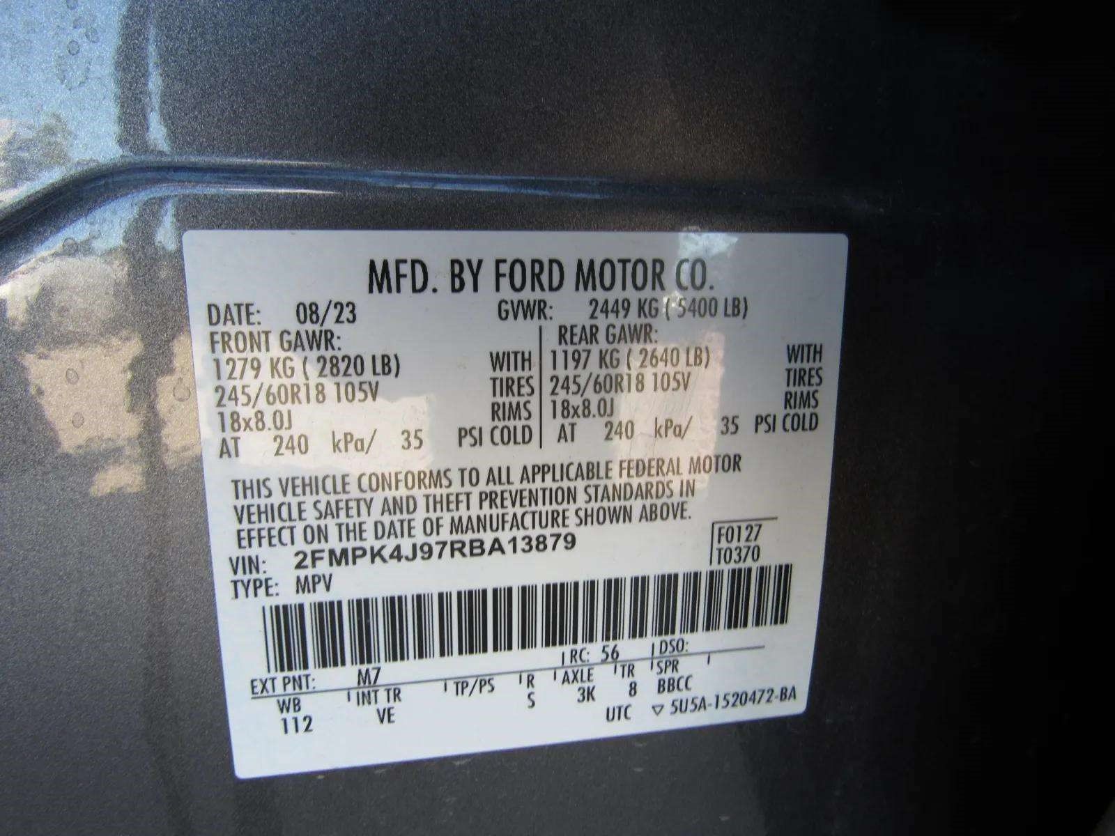 Used 2024 Ford Edge SEL w/ Convenience Package AWD/4WD image 6