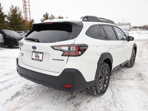 Certified 2025 Subaru Outback Onyx Edition image 3