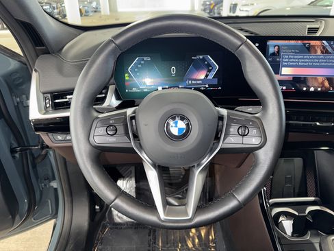 Certified 2025 BMW X2 xDrive28i image 21