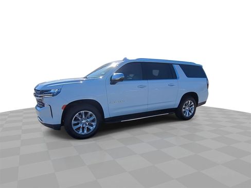 Certified 2023 Chevrolet Suburban Premier image 4