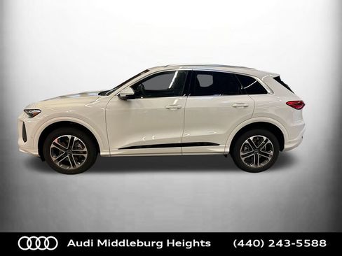 New 2025 Audi Q5 2.0T Premium Plus image 3